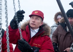 Путин инициирует «генеральную уборку» в Арктике Путин инициирует «генеральную уборку» в Арктике